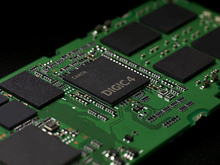 Dual DIGIC 4 Image Processors