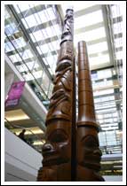 Totem Poles: 1/15 sec., F3.5 and ISO 100 (File size: 2.2 MB)