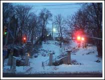 Night Scene: 1/15 sec., F2.8 and ISO 400 (File size: 1.3 MB)