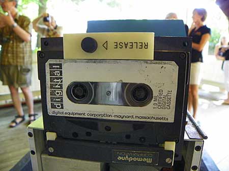 Kodak Digital 1 - Recording Media