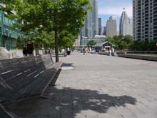 Wide-angle 28 mm