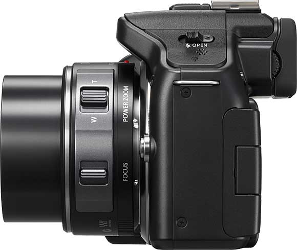 Panasonic Lumix DMC-G5 with Power Zoom lens
