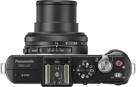 Panasonic Lumix DMC-LX7 Top View