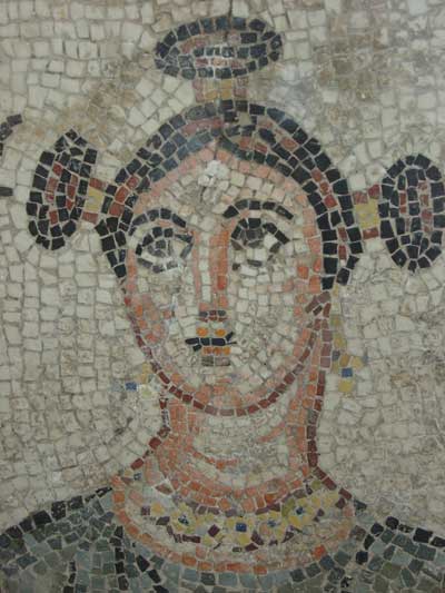 ROM Mosaic: 1/60 sec., F3.5 and ISO 100 with flash